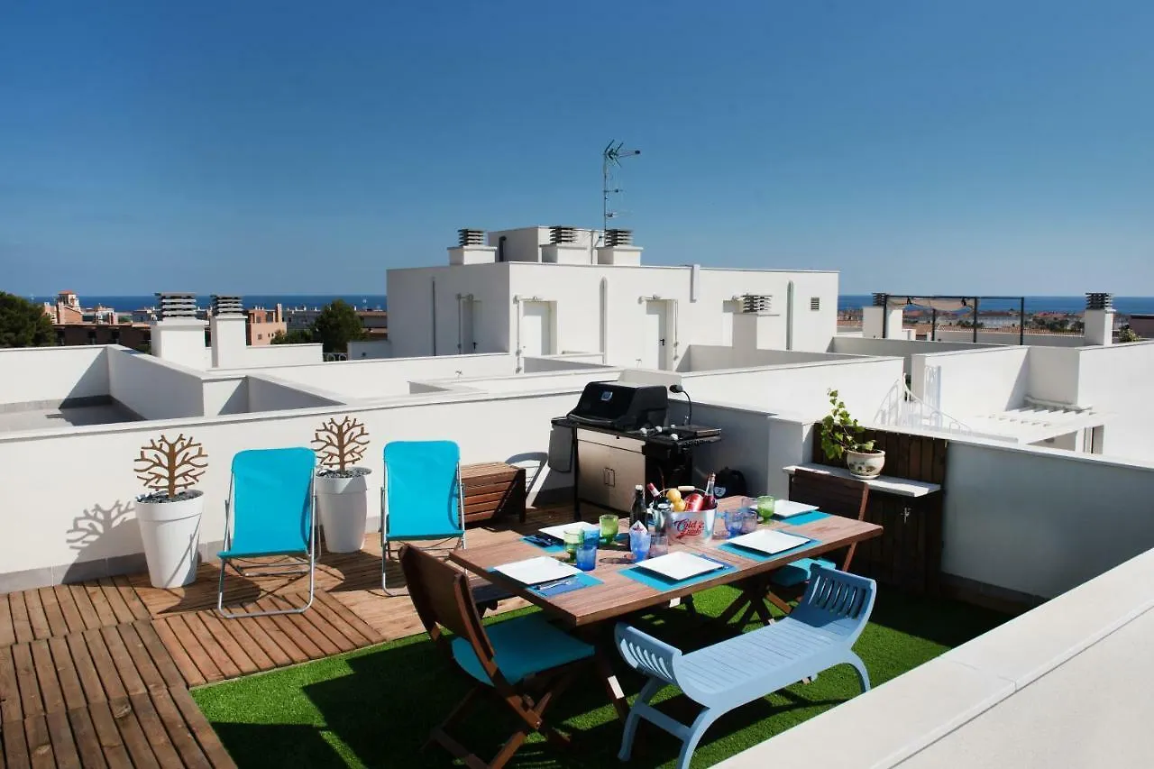 New Apartment With Big Terrace 10 Min Walk To Beach Supermarkets Calafell España