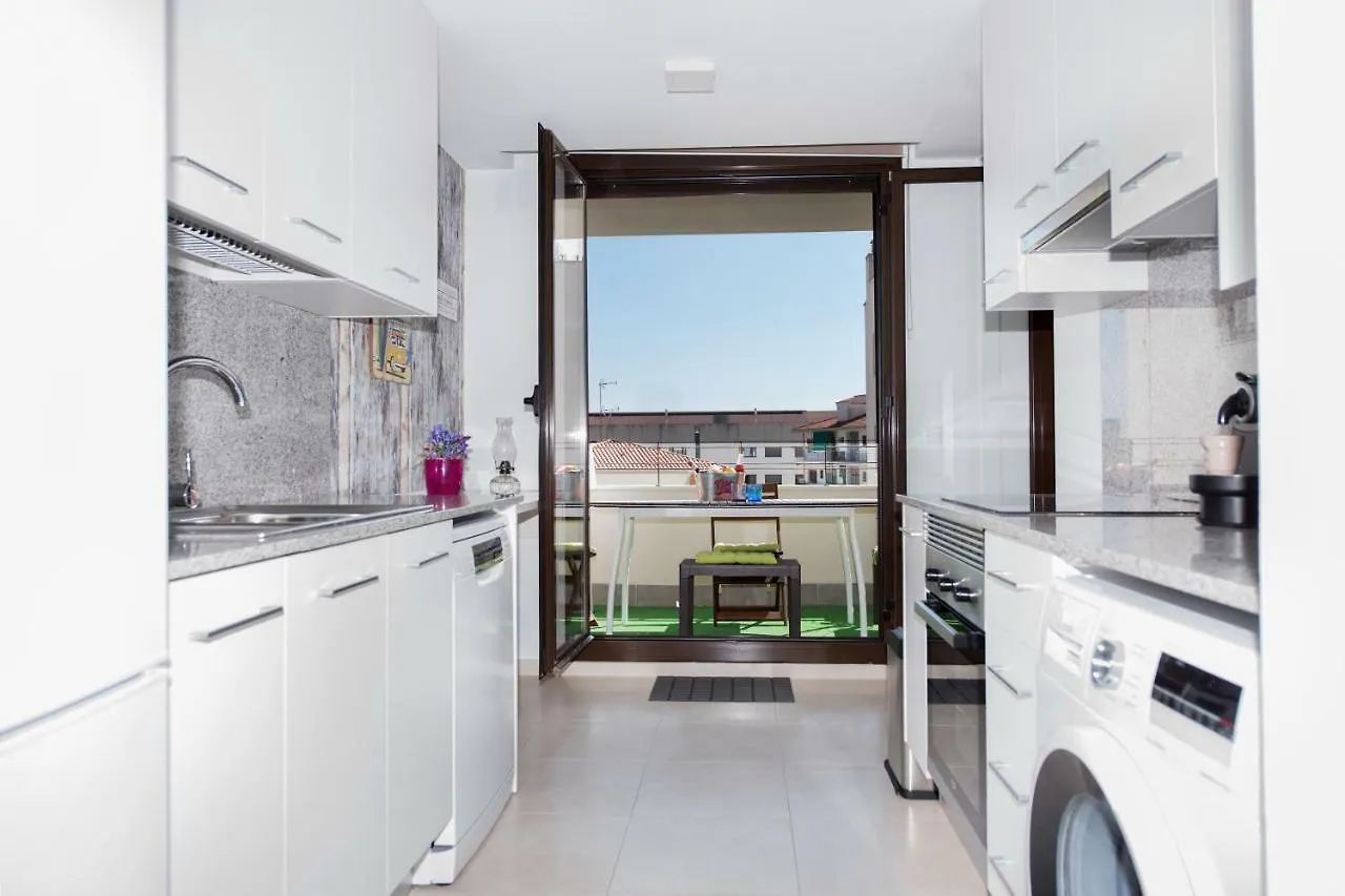 New Apartment With Big Terrace 10 Min Walk To Beach Supermarkets Калафелл